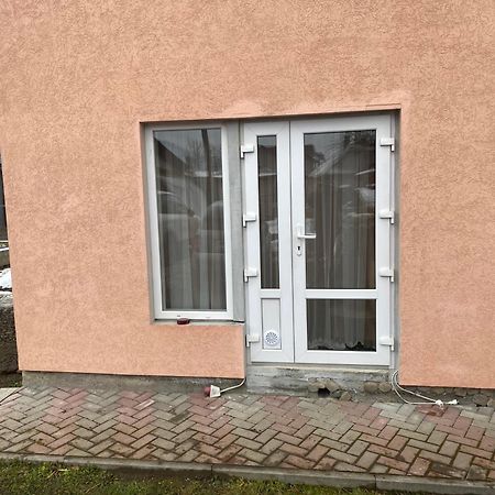 Domashnya Oselya Apartman Verhovina Kültér fotó