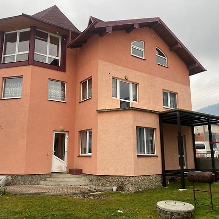 Domashnya Oselya Apartman Verhovina Kültér fotó