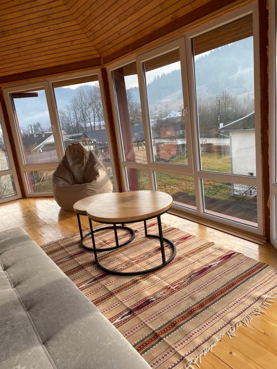 Domashnya Oselya Apartman Verhovina Kültér fotó